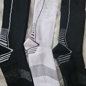 Dynamic Black and White Athletic Socks